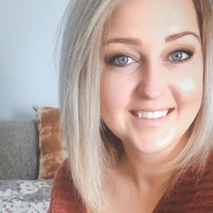 Meet your Posher, Rebecca